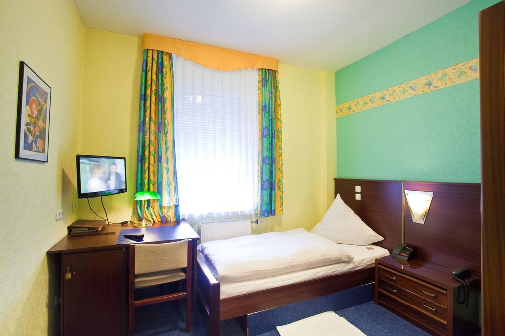 Zur Kastanie Hotell Mülheim an der Ruhr Rom bilde